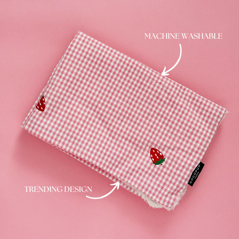 Blanket - Strawberry Picnic