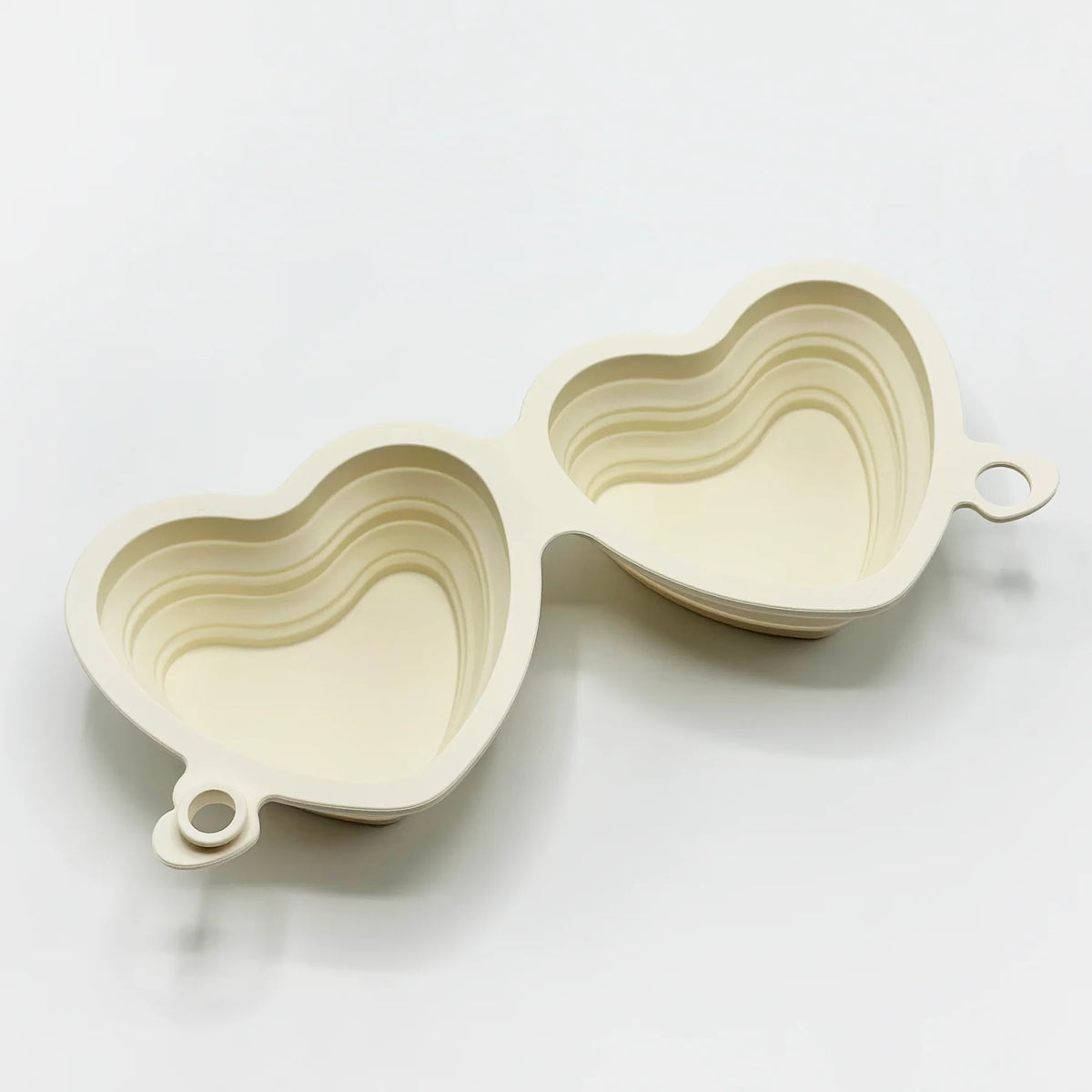 Heart Dog Bowl - Portable & Collapsible (Cream)