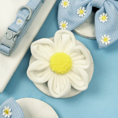 White Daisy Flower Bow